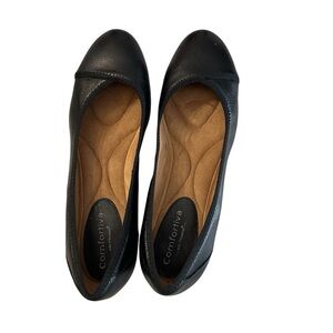 Comfortiva by Pillowtop Women’s Black Leather Slip-On Flats Size 11W GUC